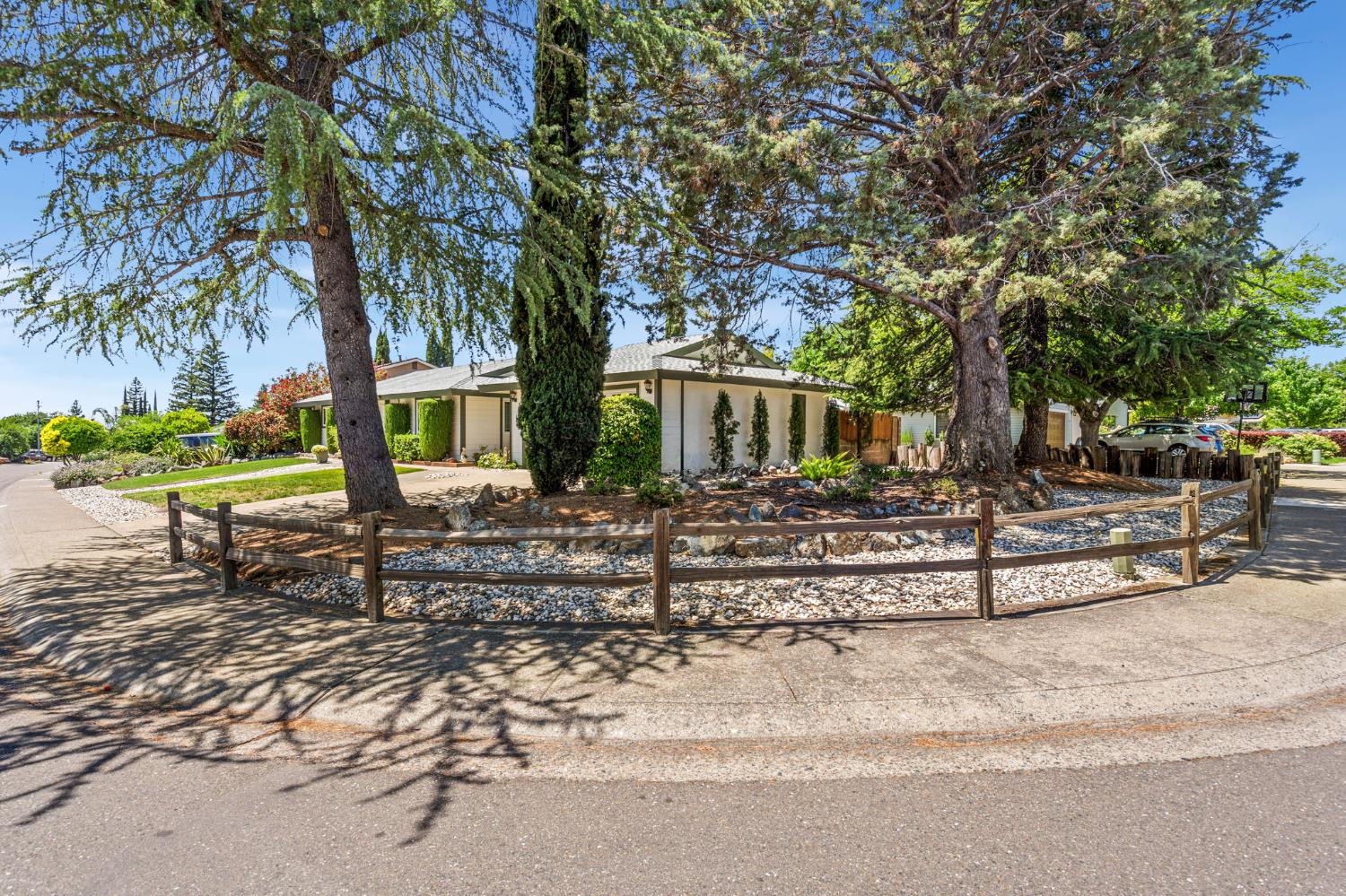 Casa Grande Avenue, Rocklin, California image 2