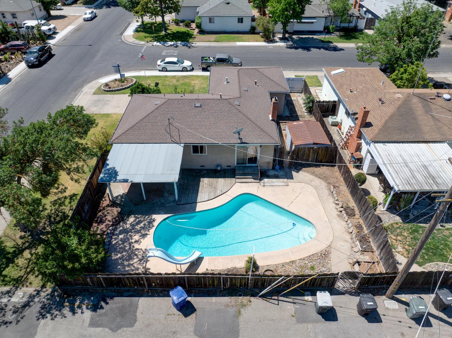 Kingsbury Avenue, Modesto, California image 43