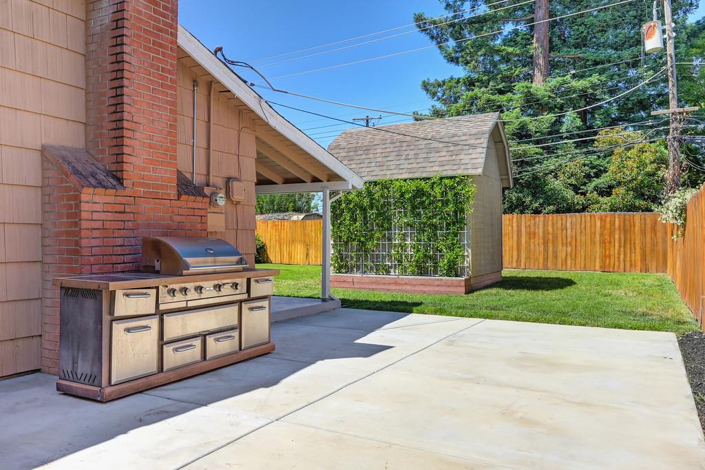 Sobrante Way, Rancho Cordova, California image 20