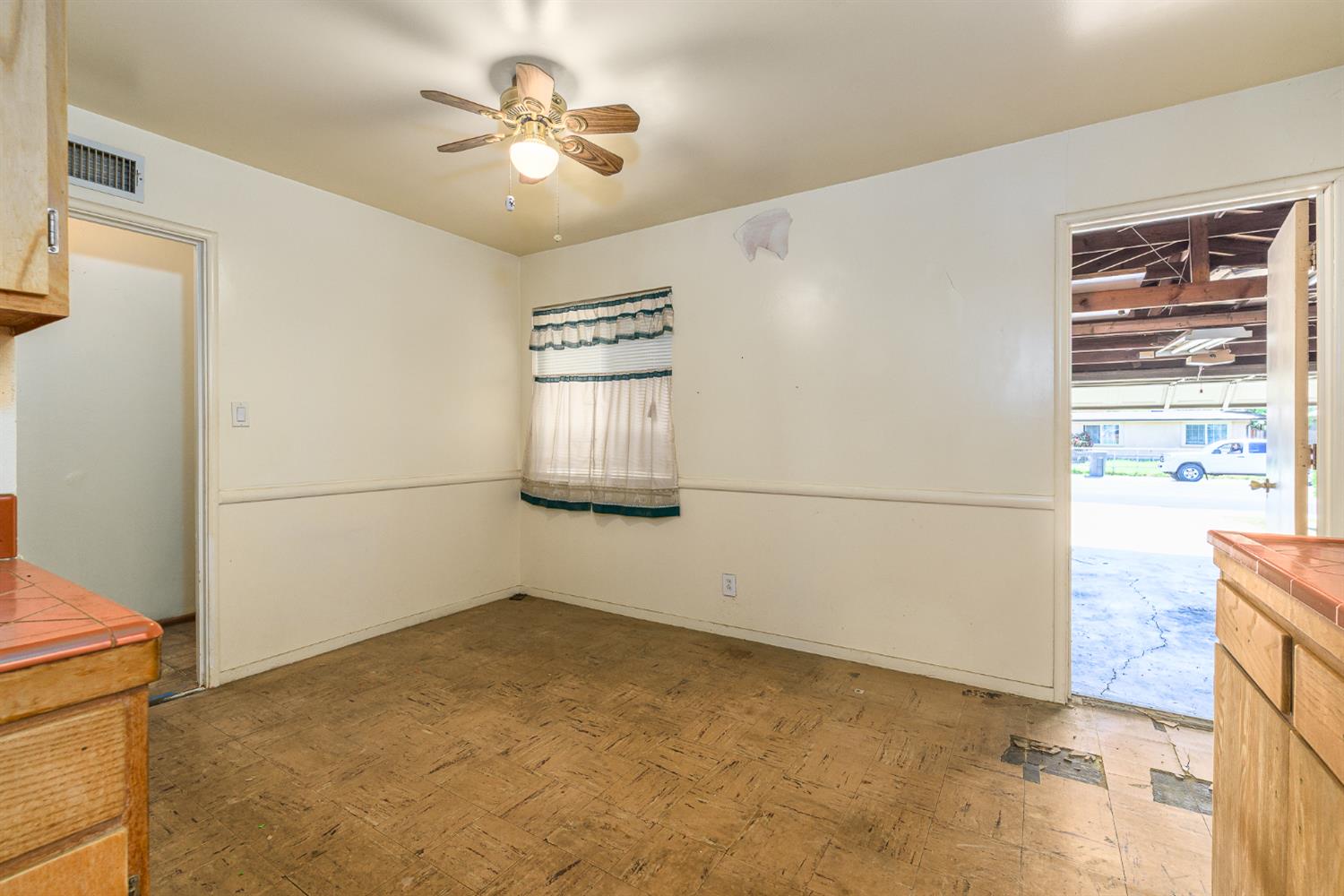 Kegle Drive, West Sacramento, California image 13