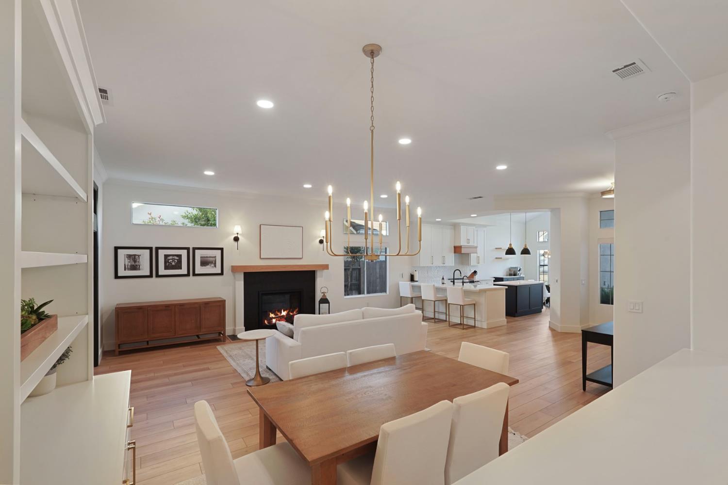 Sweetwood Drive, Lodi, California image 25