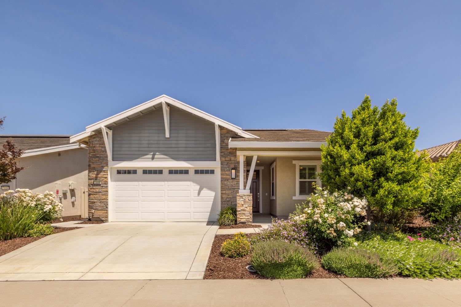 Orbital Lane, Roseville, California image 3
