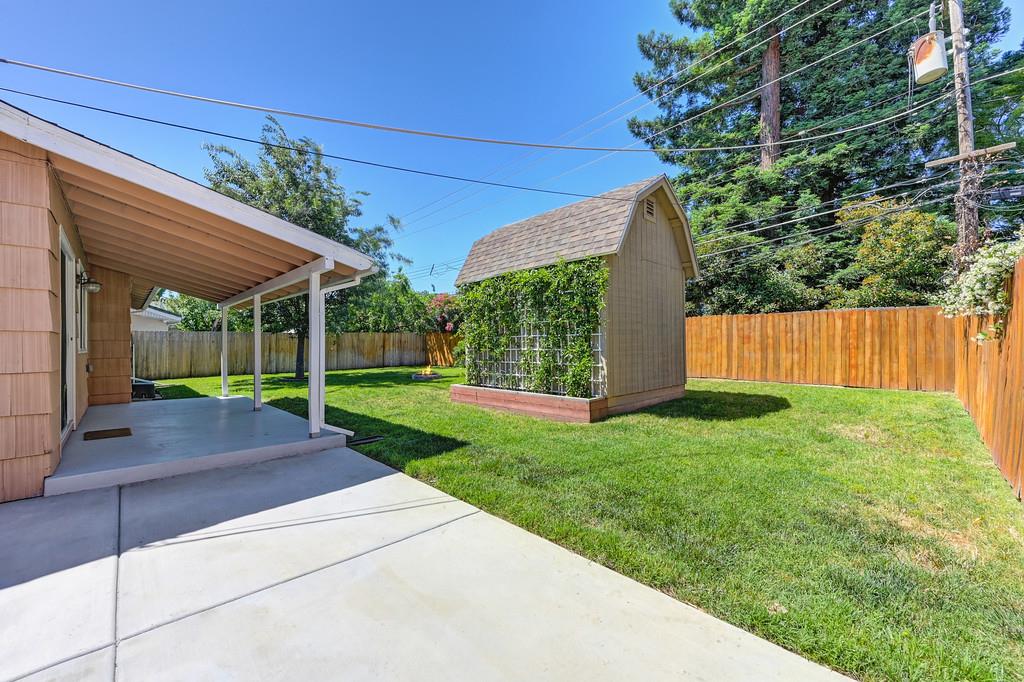 Sobrante Way, Rancho Cordova, California image 18