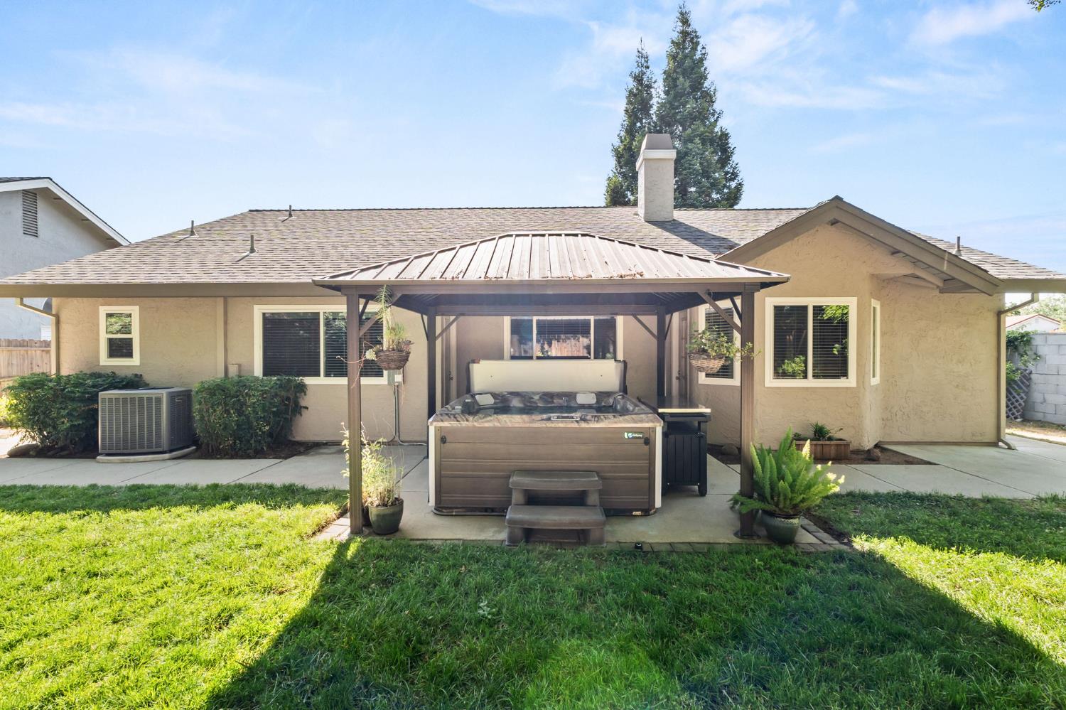 Revere Drive, Roseville, California image 40
