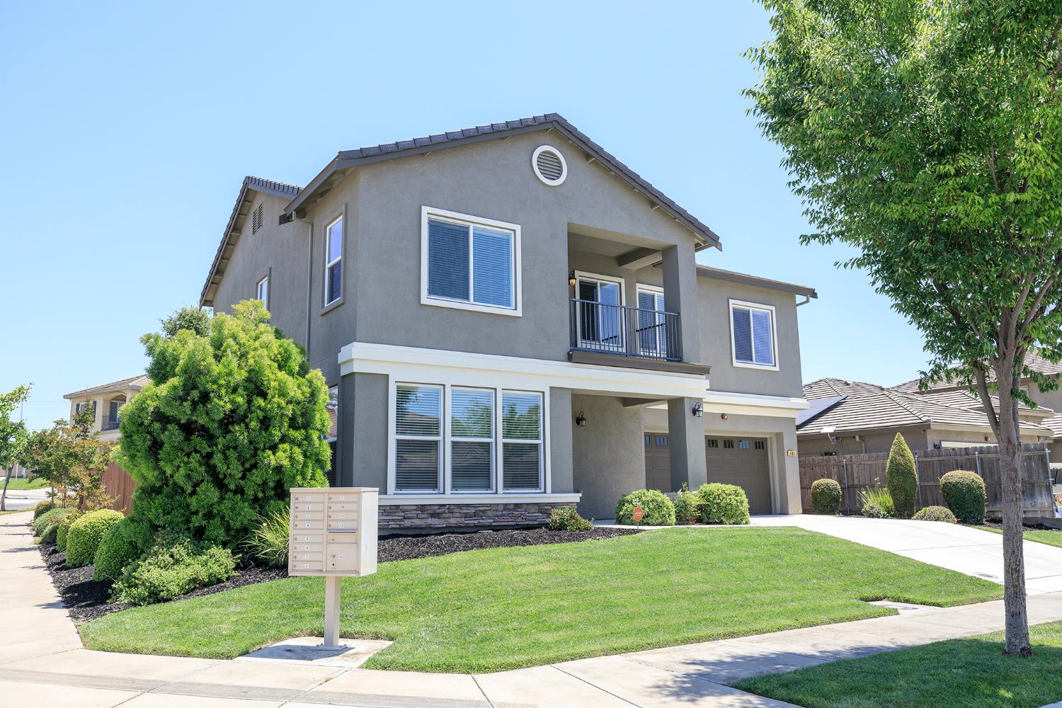 Shadow Creek Avenue, Oakdale, California image 1