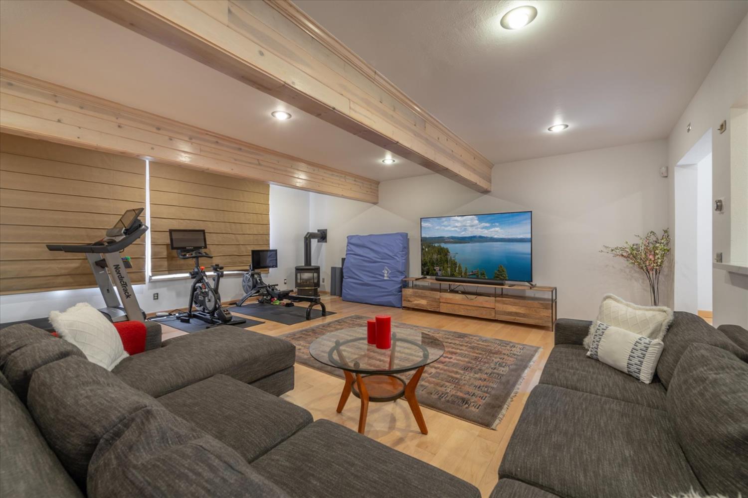 Falcon Point Place, Truckee, California image 40