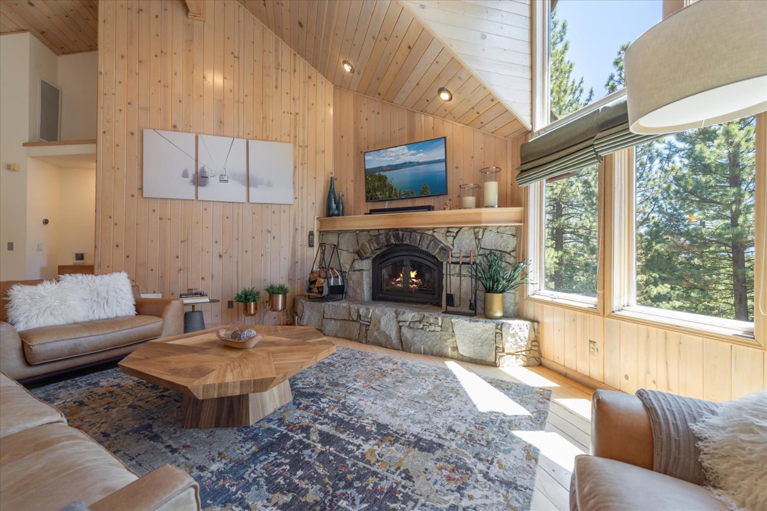 Falcon Point Place, Truckee, California image 19