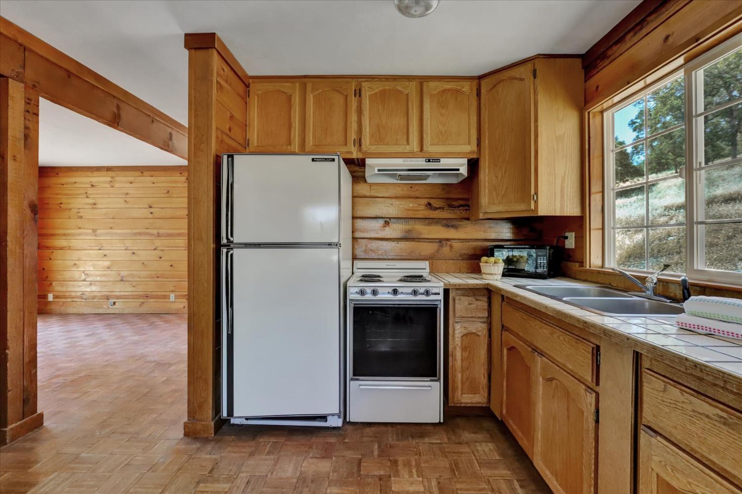 Ballantree Lane, Grass Valley, California image 5