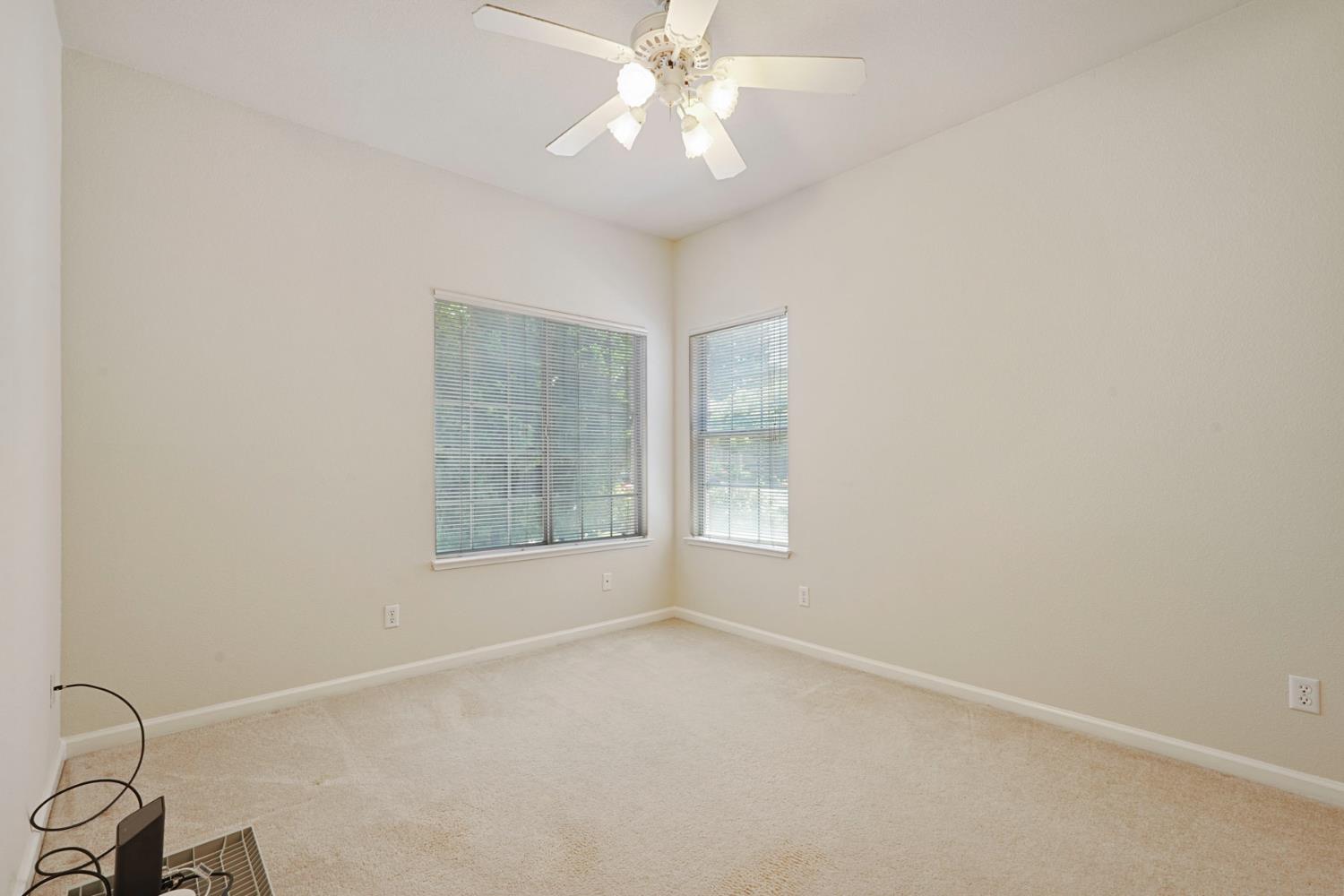 Detail Gallery Image 25 of 50 For 1053 L Aloutte Way, Sacramento,  CA 95831 - 4 Beds | 3 Baths