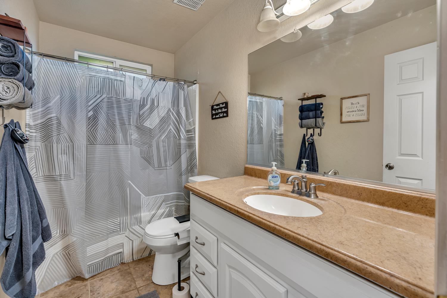 Rancho Vista Drive, Atwater, California image 18