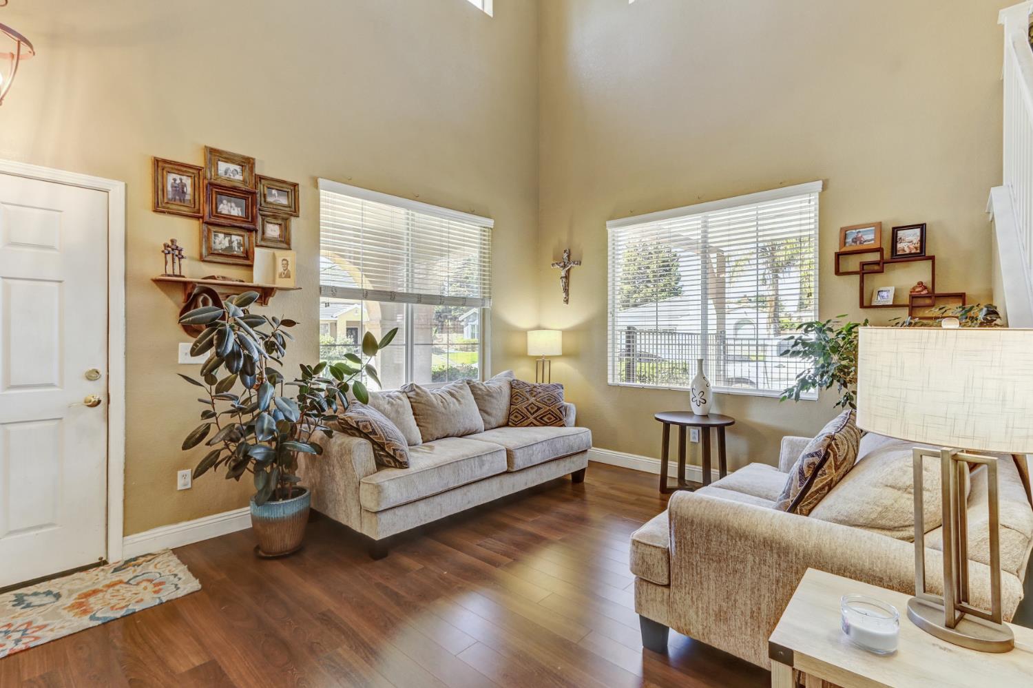 Sage Ranch Court, Elk Grove, California image 7