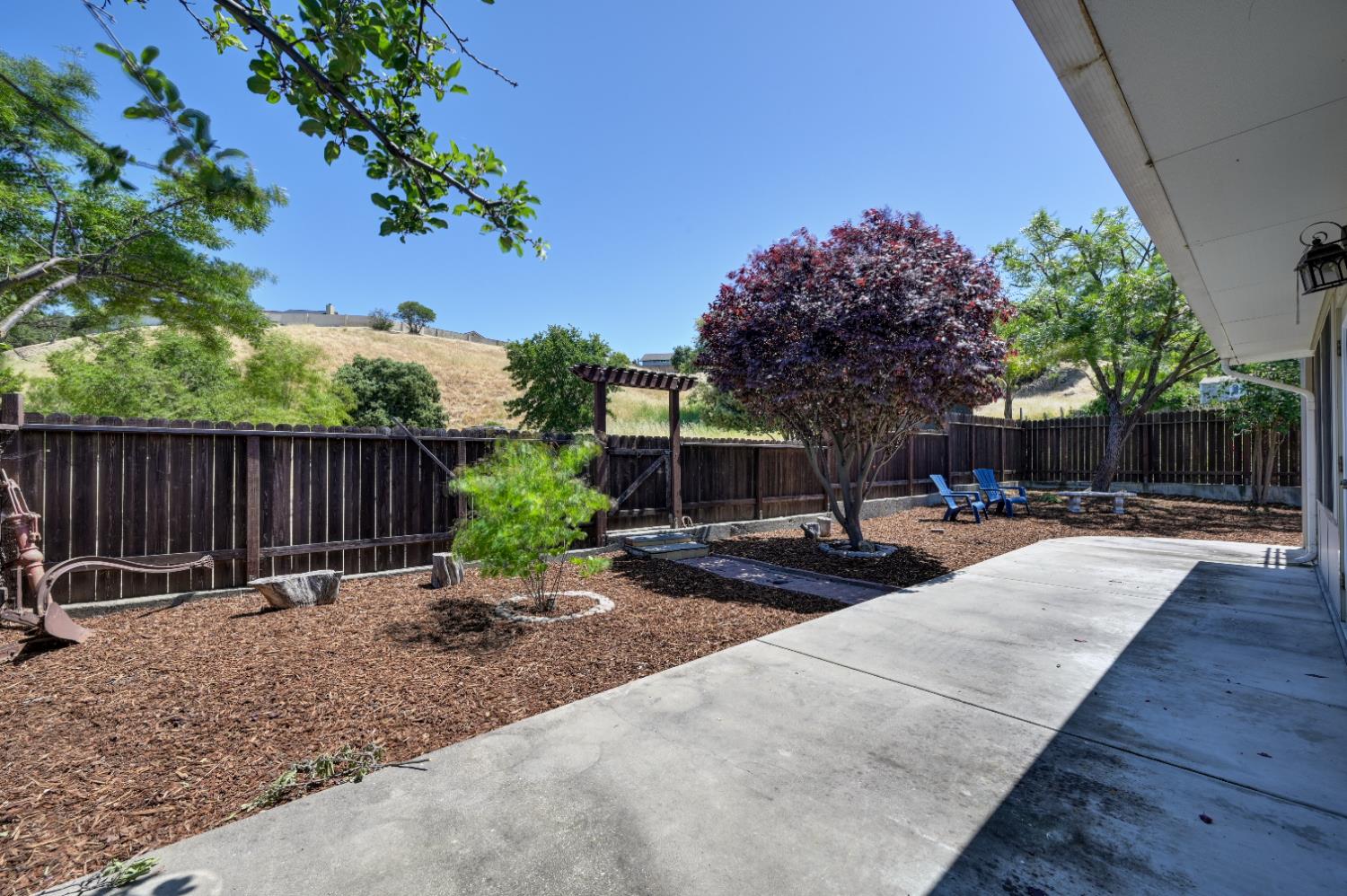 Clark Court, Pinole, California image 23