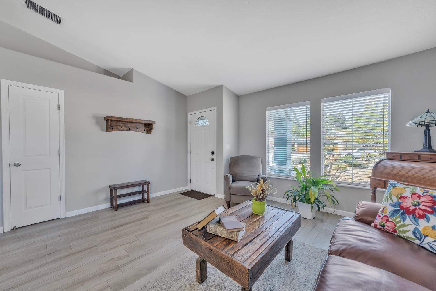 Lathwell Way, Roseville, California image 9