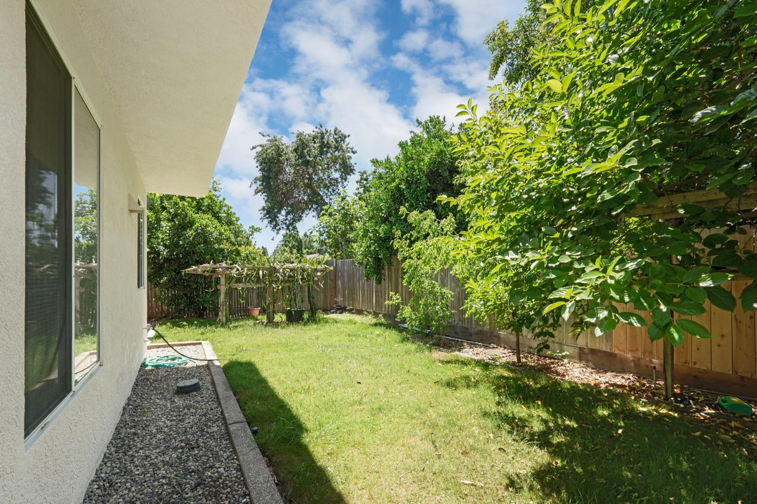 Detail Gallery Image 45 of 50 For 1053 L Aloutte Way, Sacramento,  CA 95831 - 4 Beds | 3 Baths
