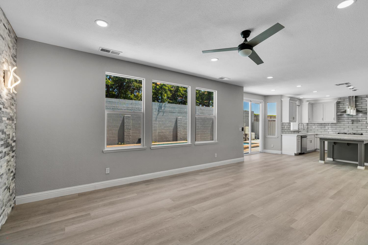 Detail Gallery Image 31 of 82 For 2431 Ogden Sannazor Ct, Tracy,  CA 95377 - 6 Beds | 4/1 Baths