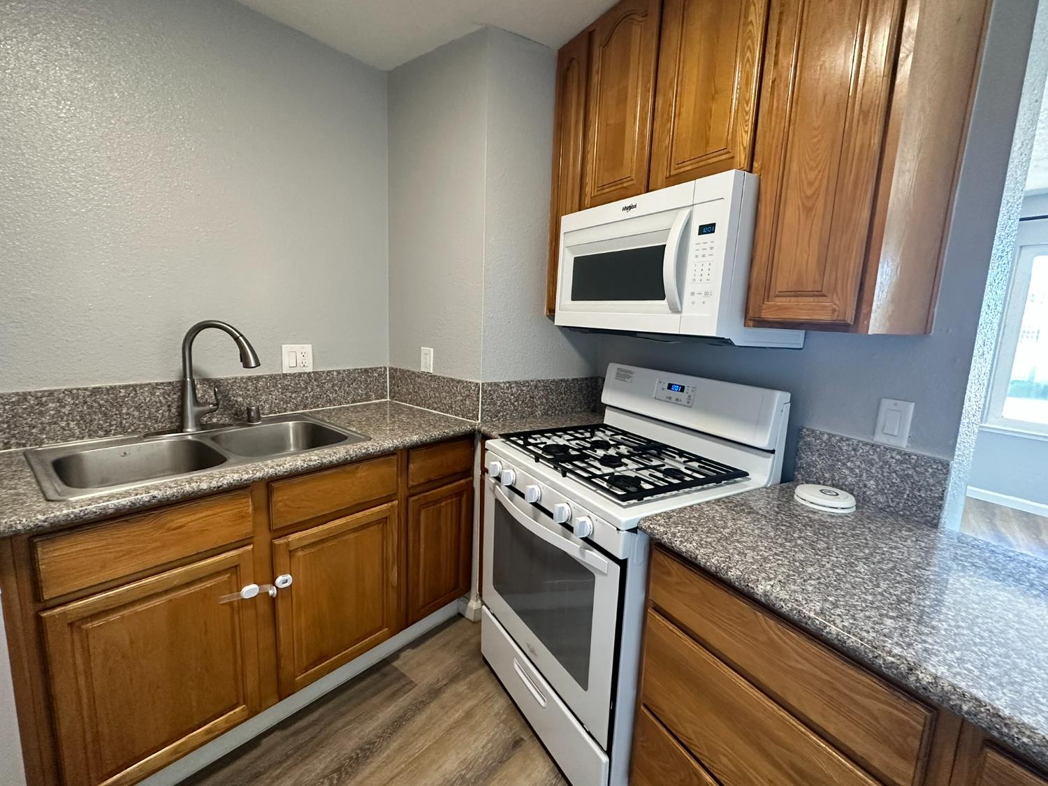 Birmingham Way, Rancho Cordova, California image 23