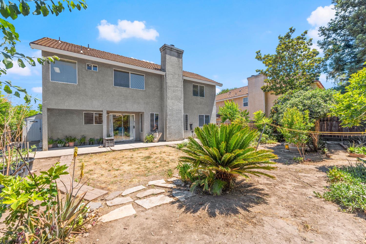 Van Eeden Court, Stockton, California image 37