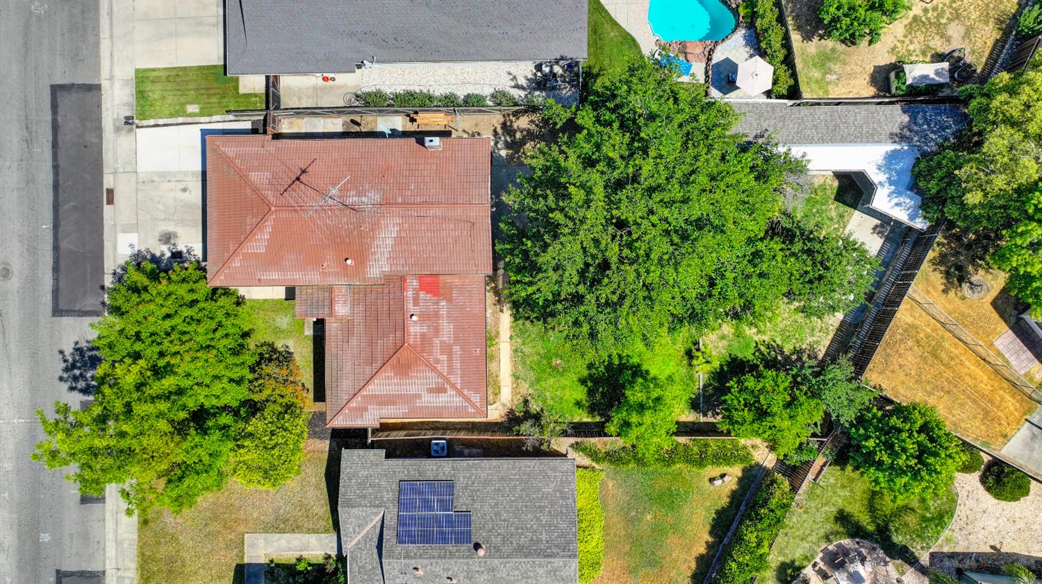Coral Oak Way, Citrus Heights, California image 33