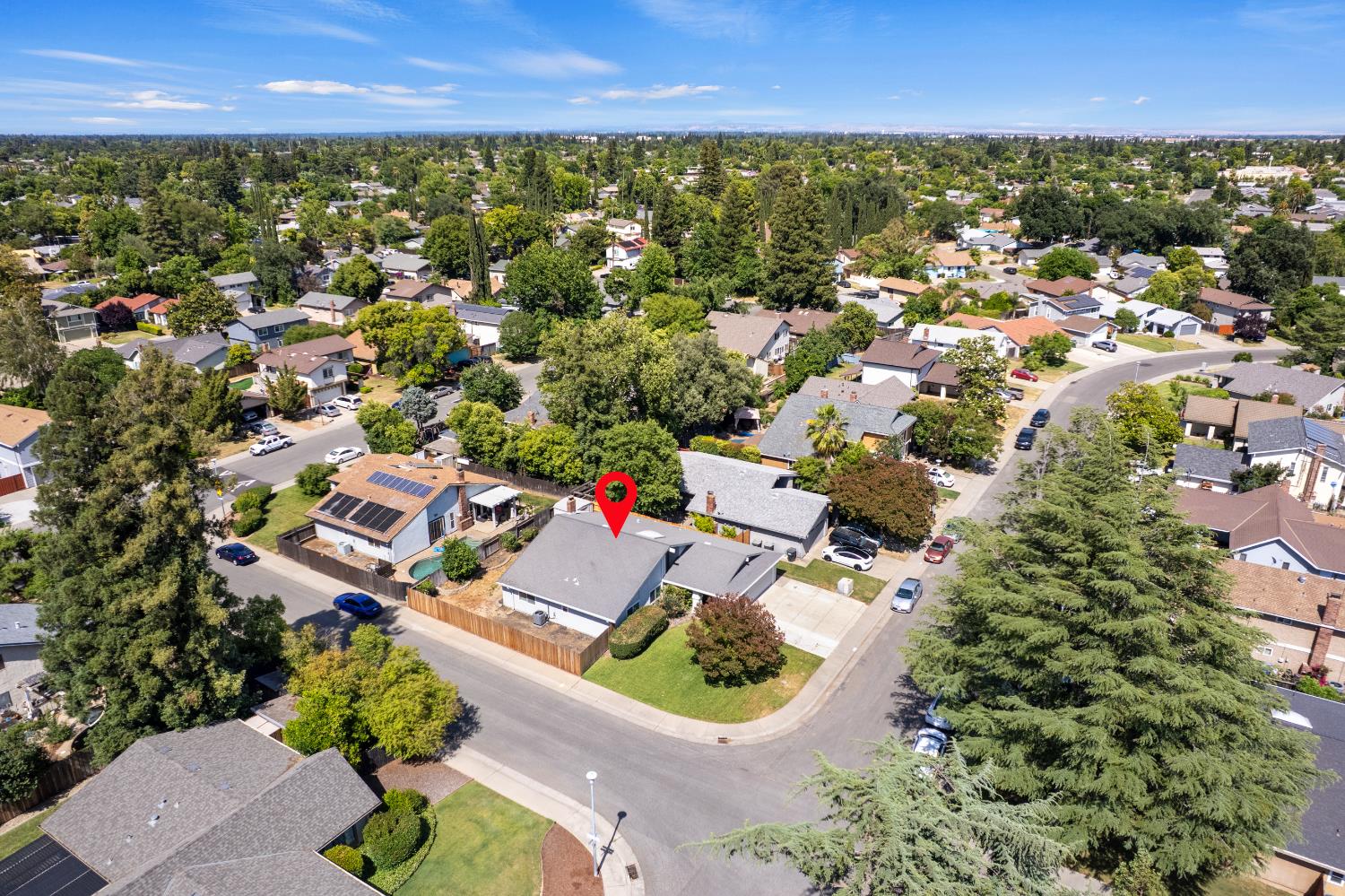 Glen Alder Way, Sacramento, CA, 95826-4058