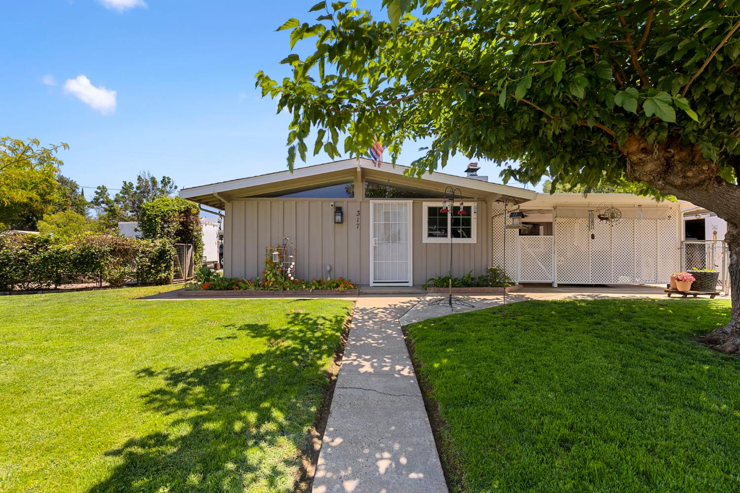 Brentwood Road, Roseville, California image 1