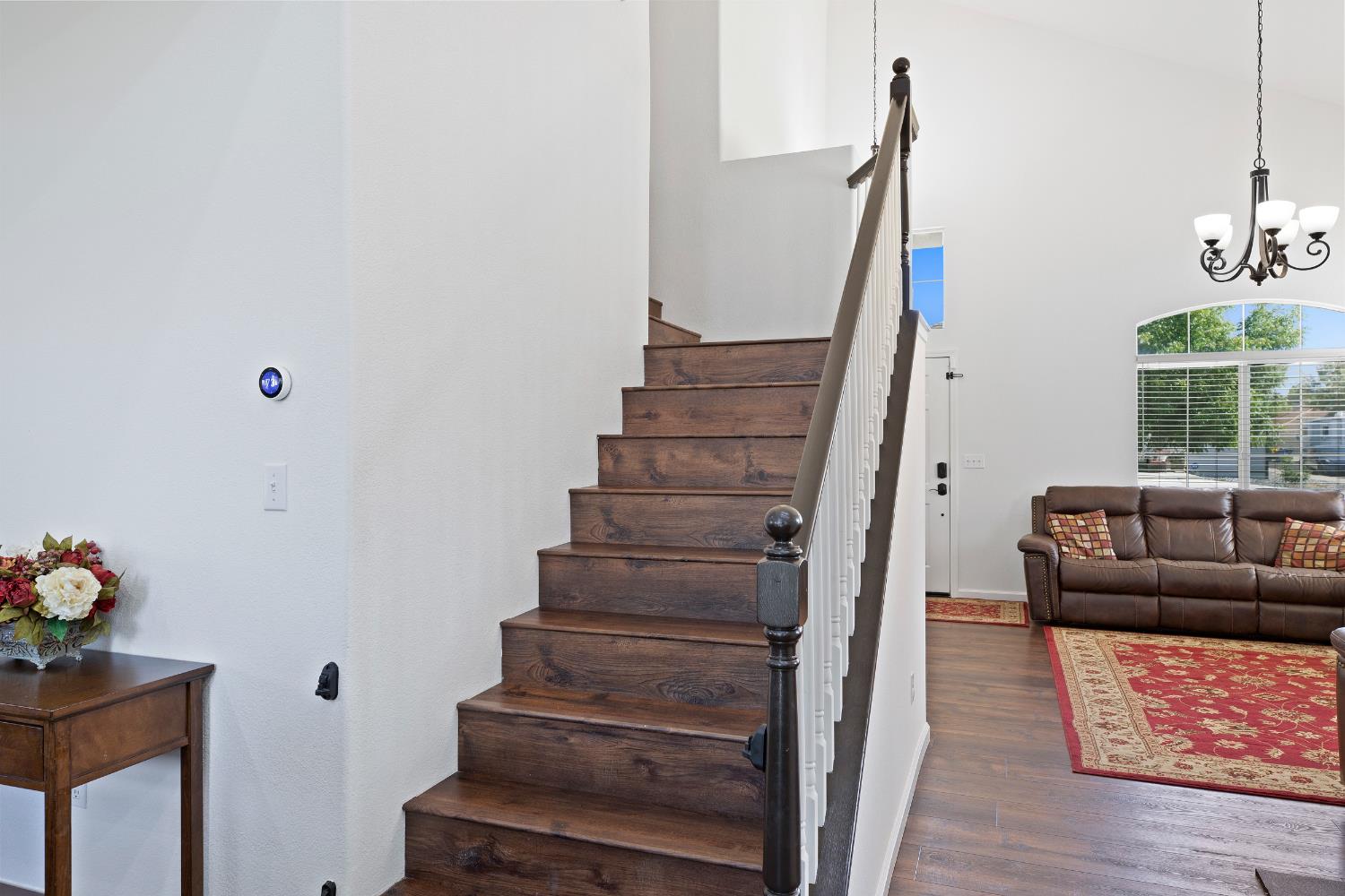 Moonbeam Way, Turlock, California image 20