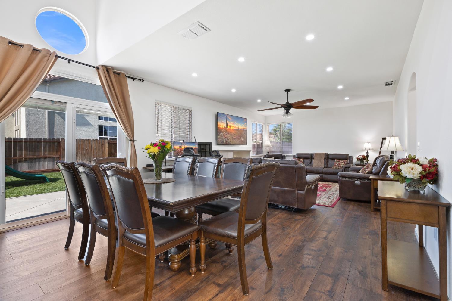 Moonbeam Way, Turlock, California image 9