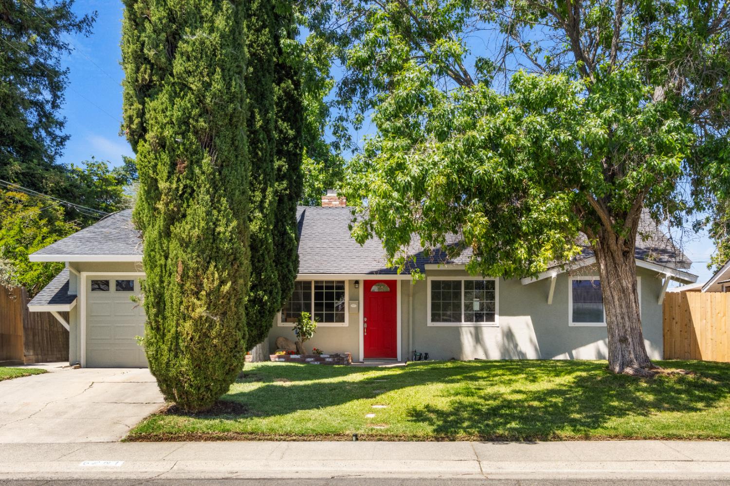 Rumford Avenue, Citrus Heights, California image 1