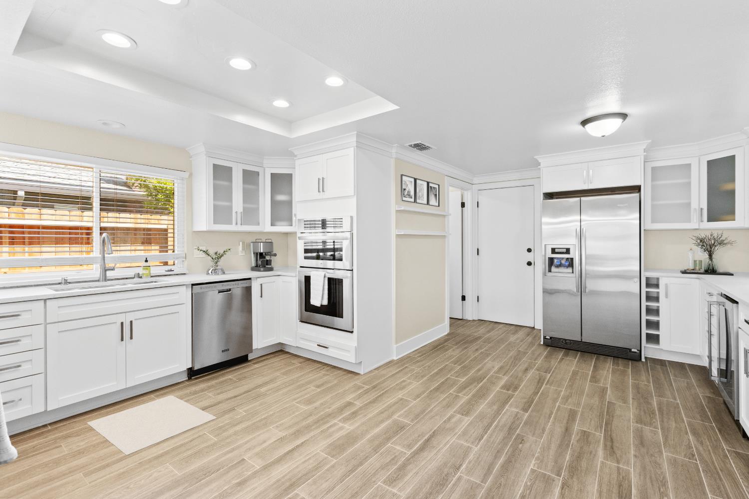 Glen Alder Way, Sacramento, CA, 95826-4058