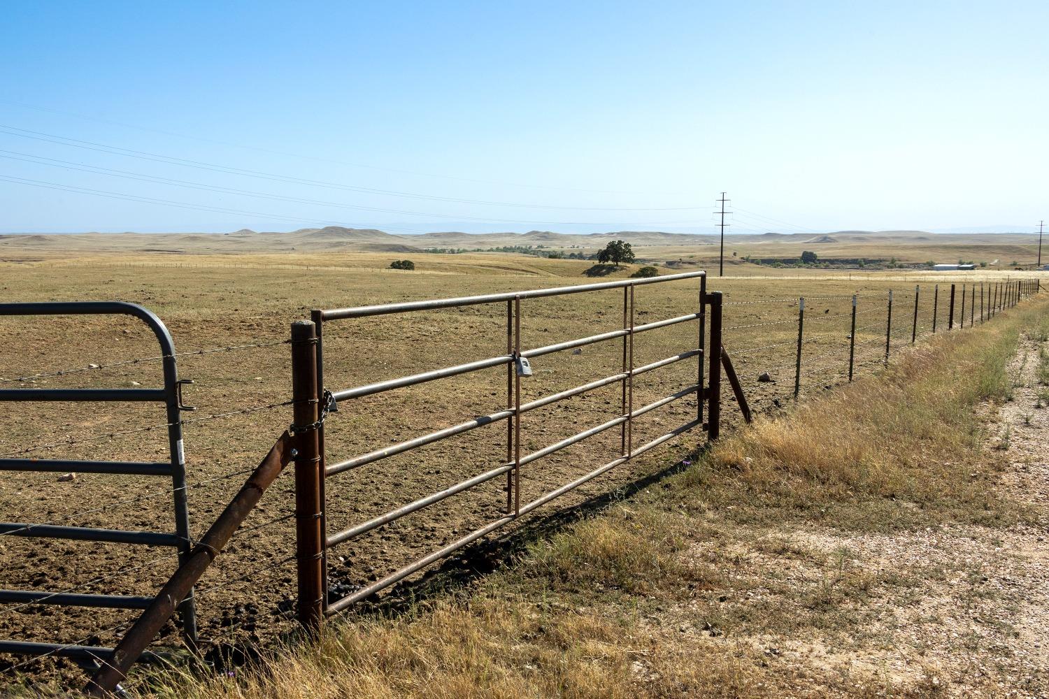 S Gulch Road, Valley Springs, California image 19