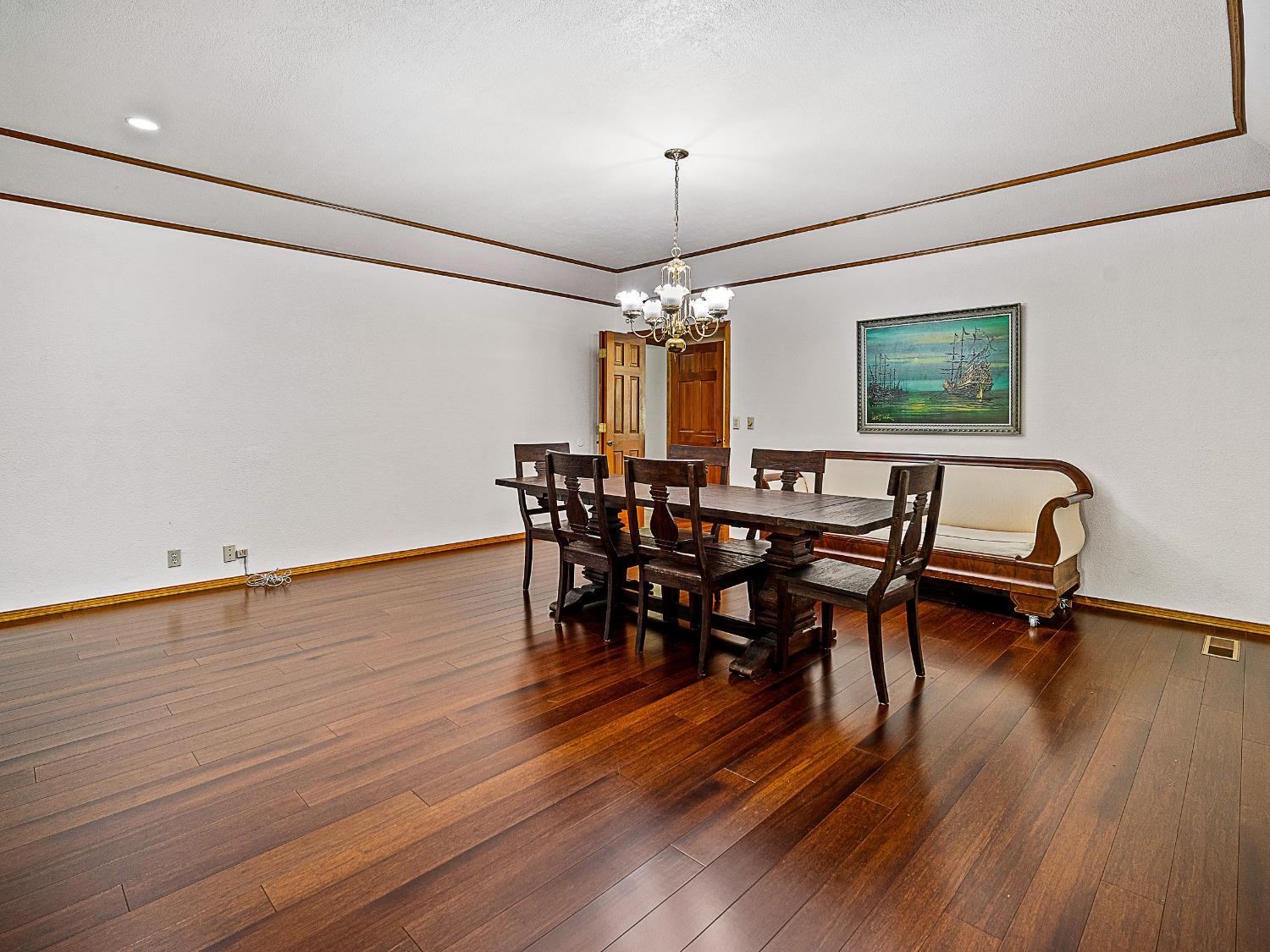 Laron Court, Stockton, California image 49
