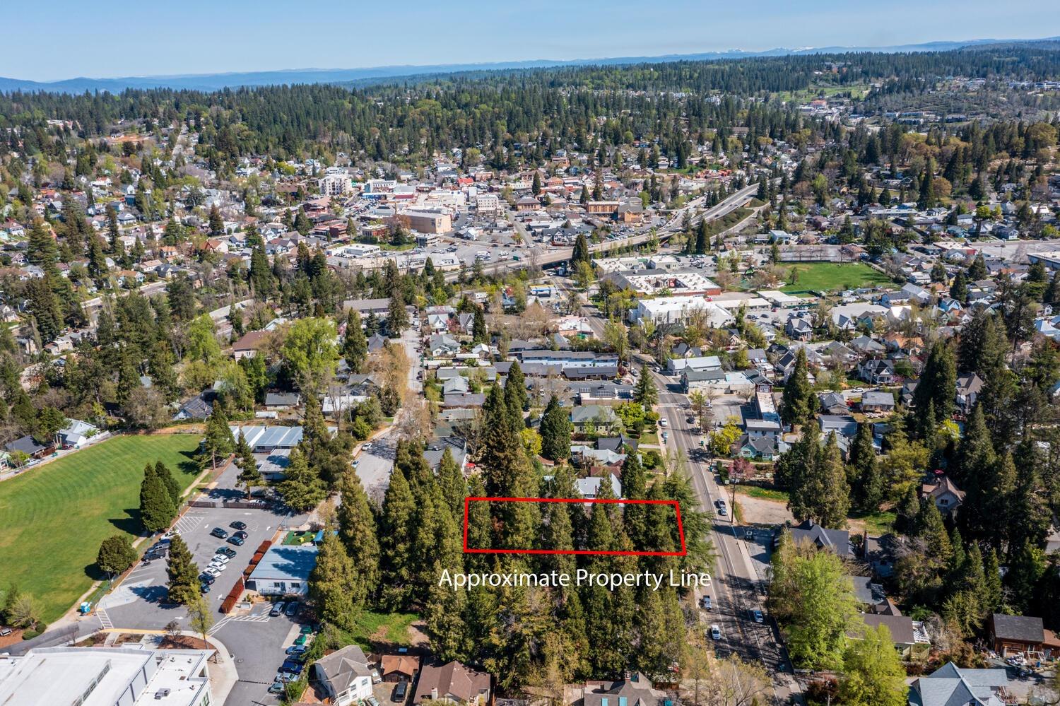 S Auburn Street, Grass Valley, California image 21