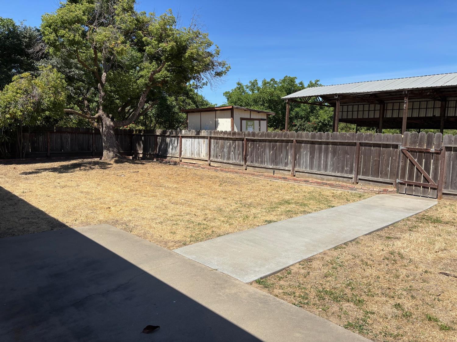 Wellsford Road, Modesto, California image 21