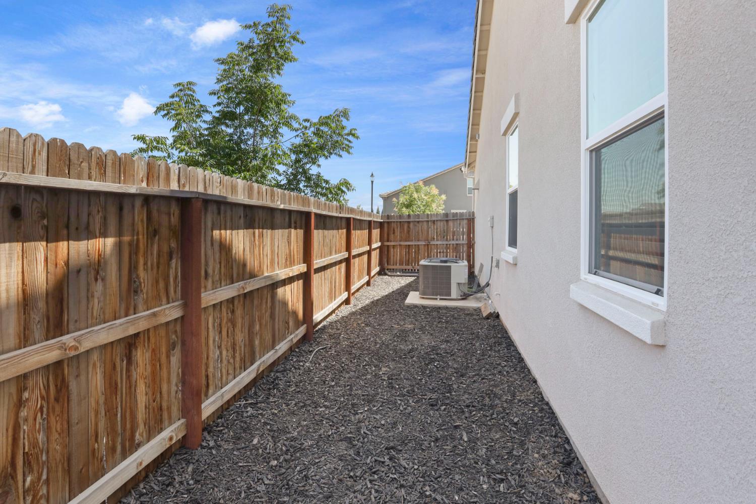 Salvador Way, Manteca, California image 39