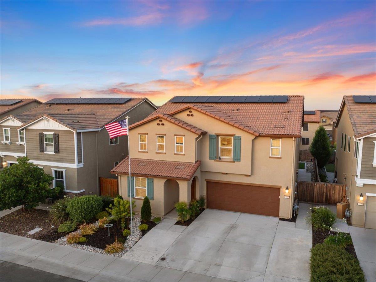 Encore Way, Roseville, California image 1