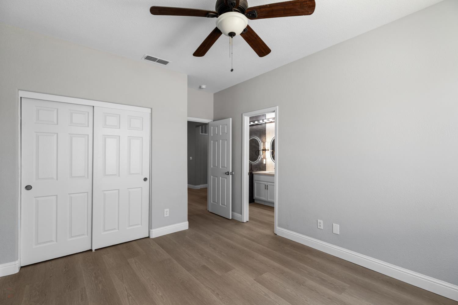 Detail Gallery Image 51 of 82 For 2431 Ogden Sannazor Ct, Tracy,  CA 95377 - 6 Beds | 4/1 Baths