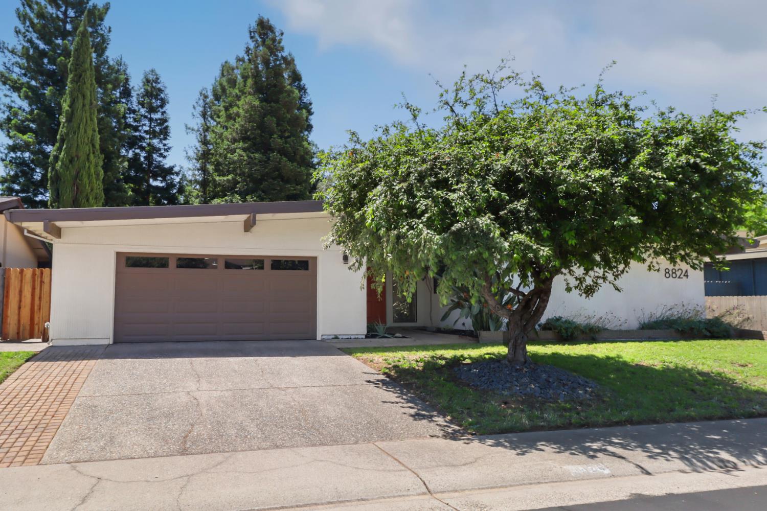 Kelsey Drive, Elk Grove, California image 2