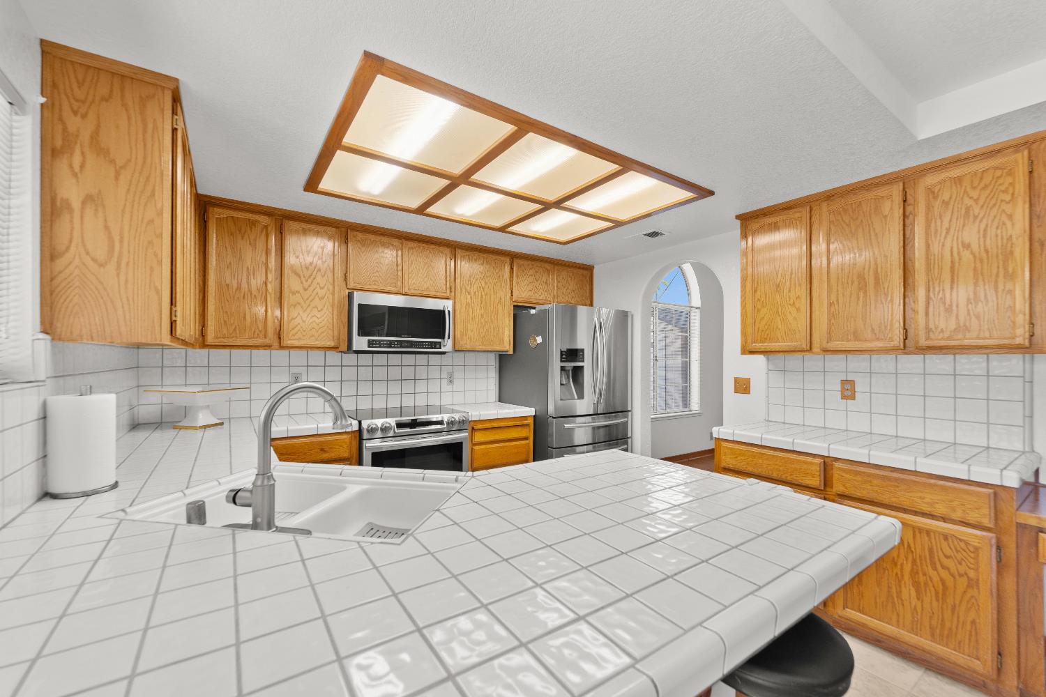Van Eeden Court, Stockton, California image 32