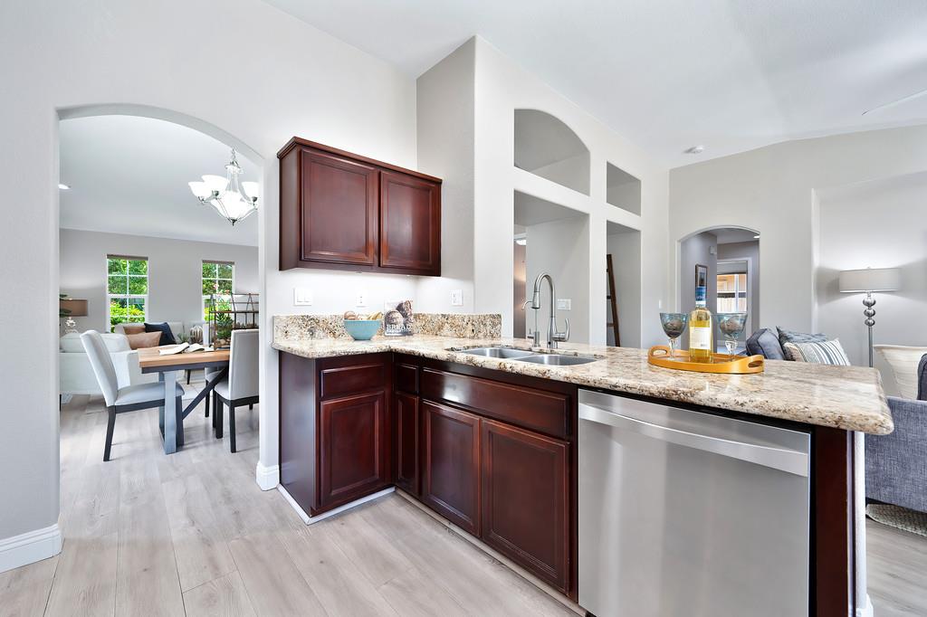 Azalea Garden Way, Rancho Cordova, California image 13