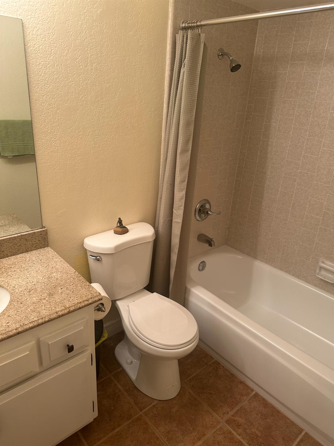 Photo #22: 225068739 Listing: Photo #22