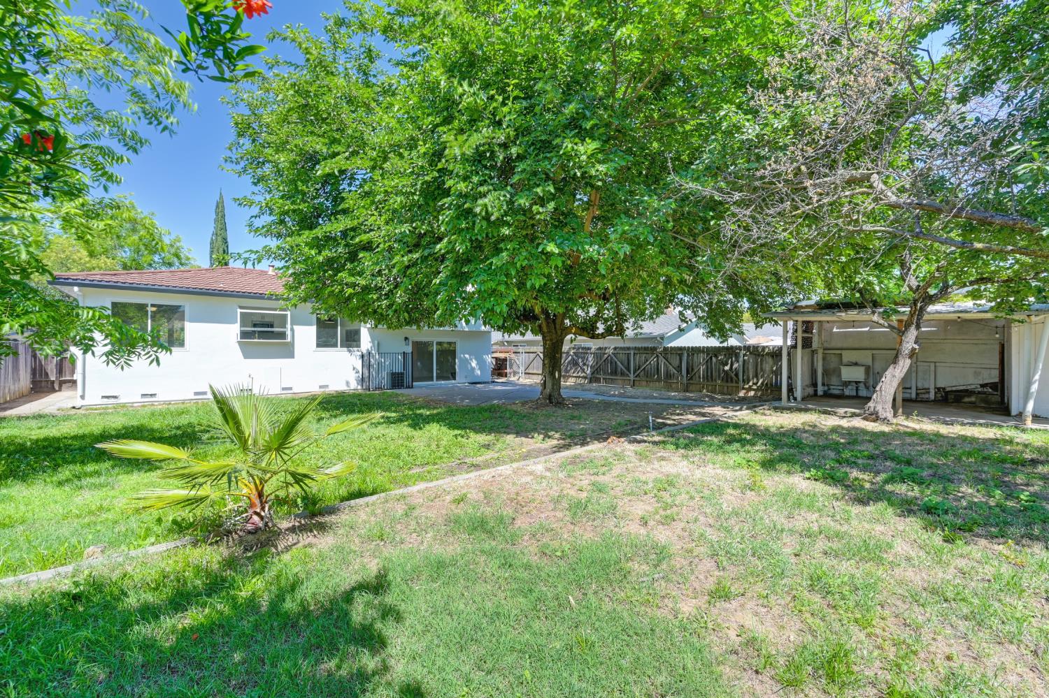 Coral Oak Way, Citrus Heights, California image 31