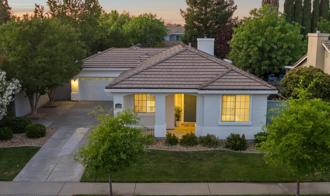 3413 Babson Drive