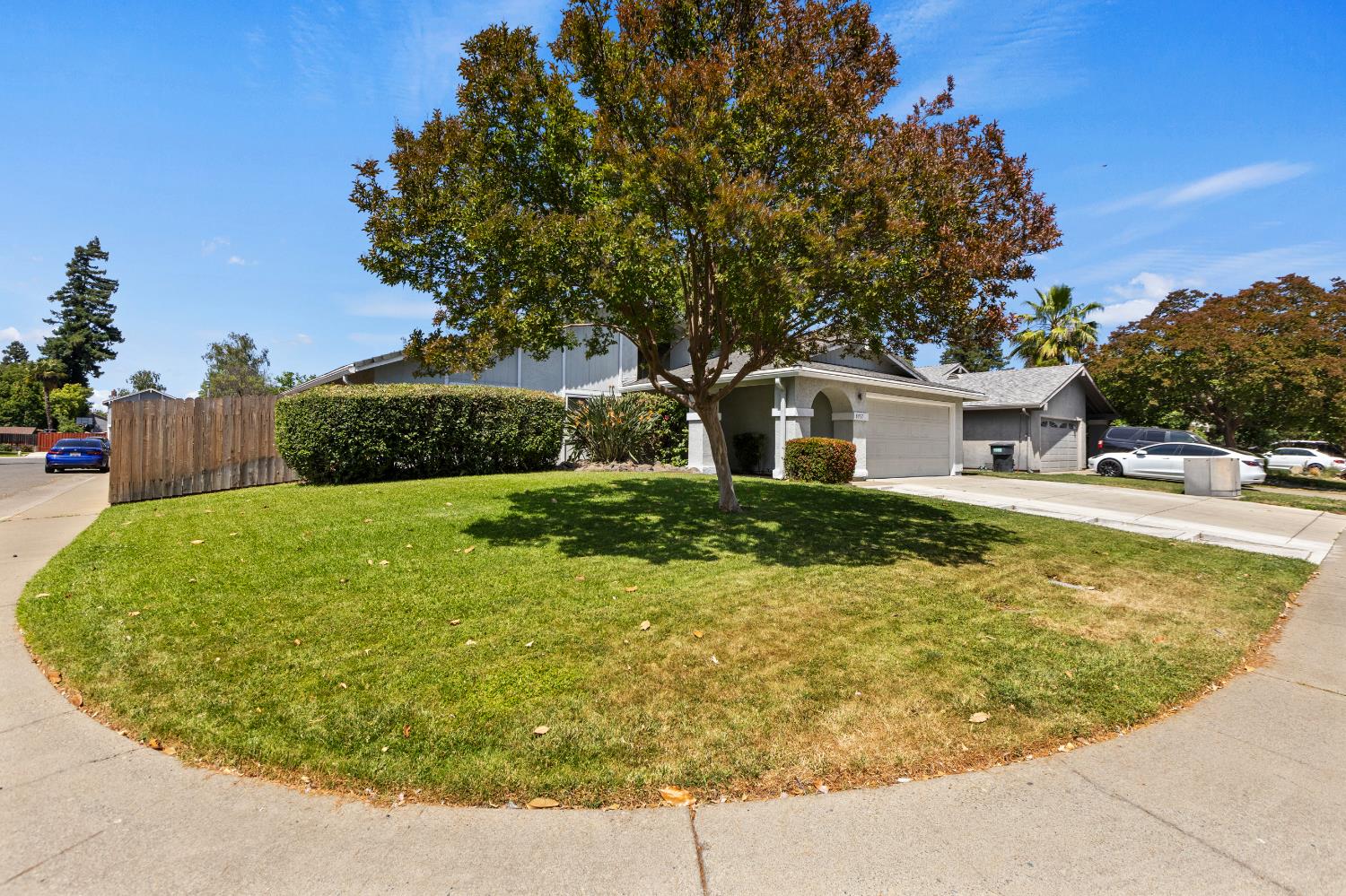 Glen Alder Way, Sacramento, CA, 95826-4058
