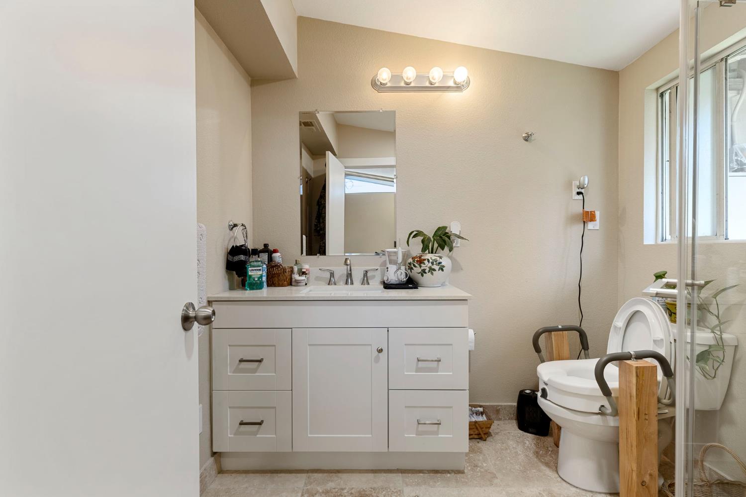 Brentwood Road, Roseville, California image 24