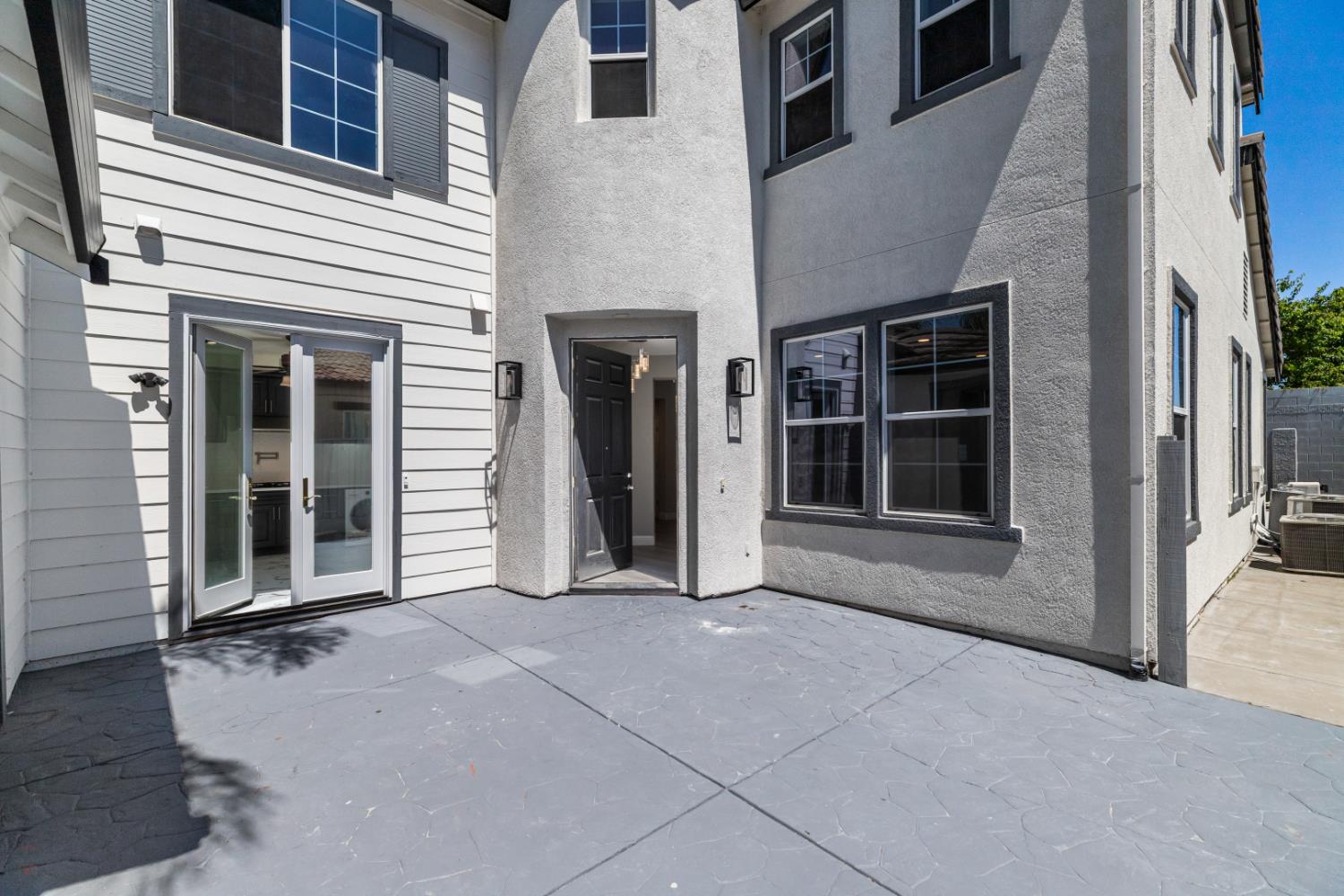 Detail Gallery Image 71 of 82 For 2431 Ogden Sannazor Ct, Tracy,  CA 95377 - 6 Beds | 4/1 Baths