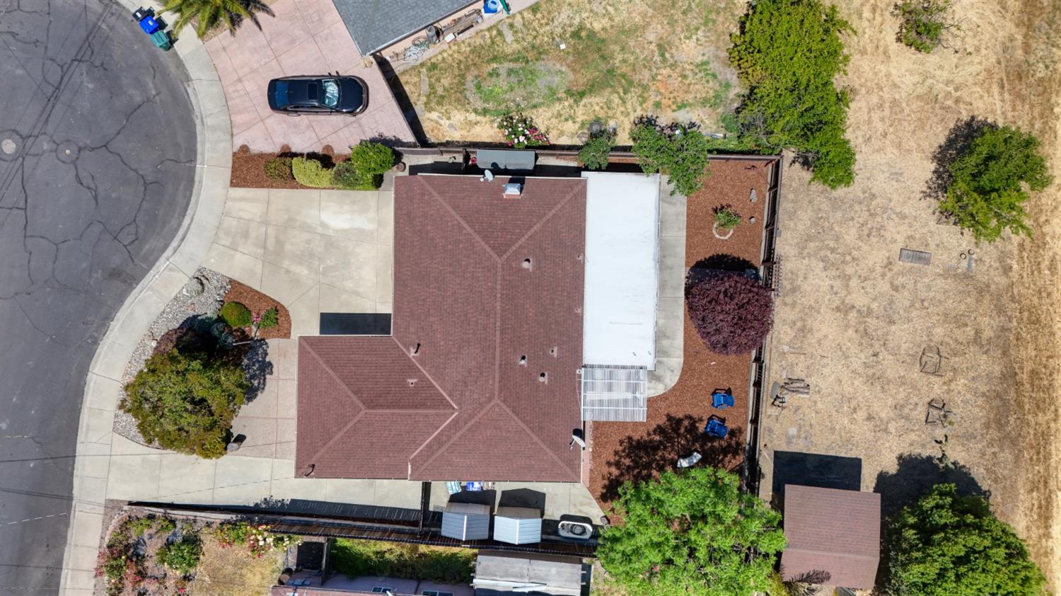 Clark Court, Pinole, California image 18