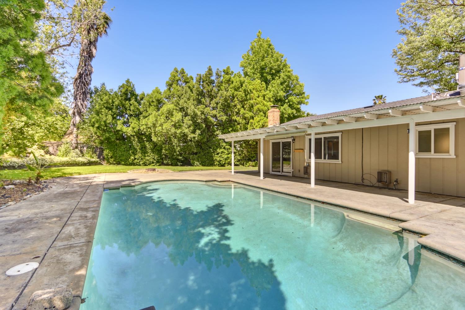 Oak Creek Court, Roseville, California image 35