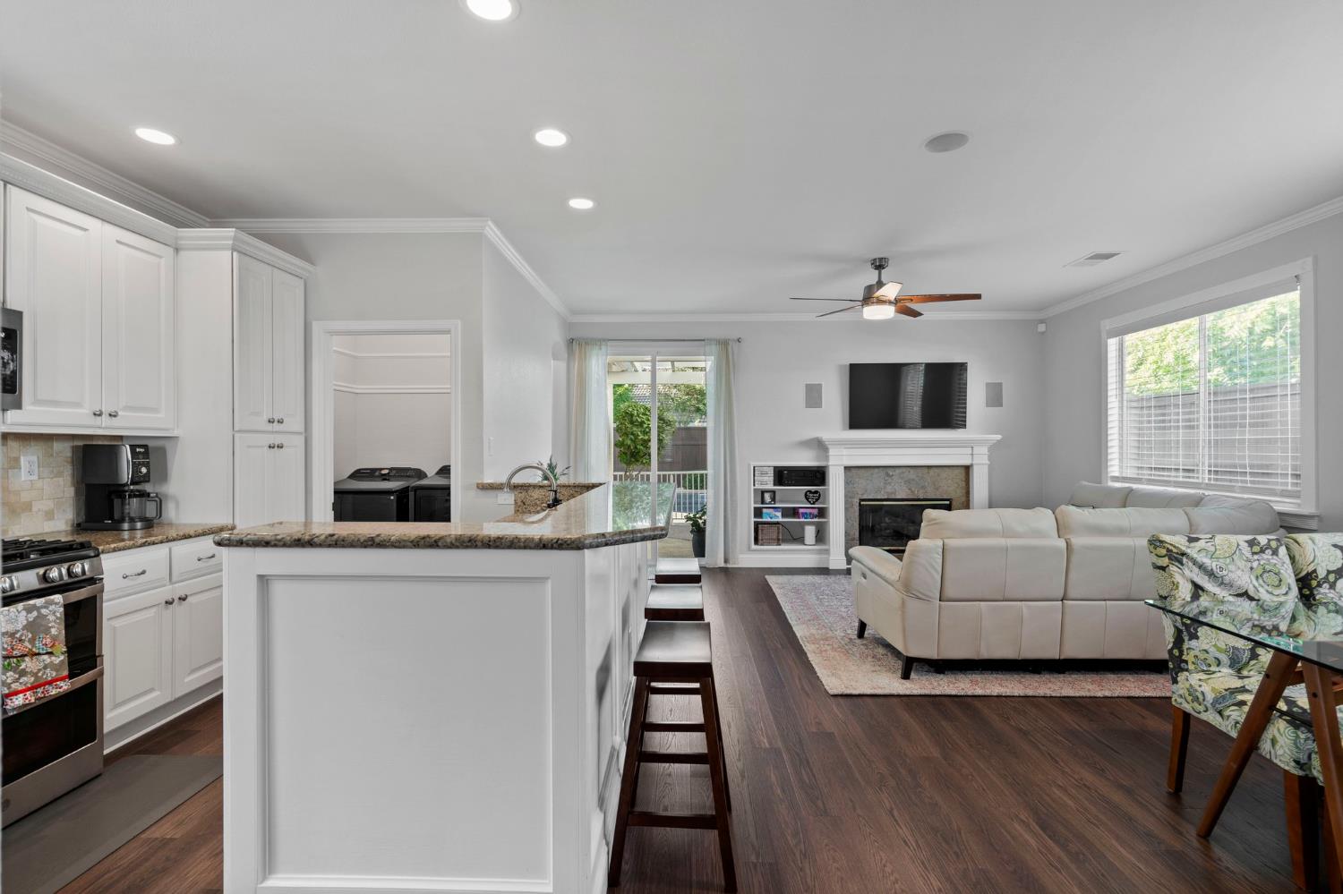 3413 Babson Drive
