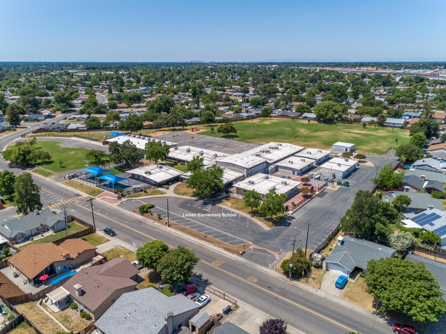 Lichen Drive, Citrus Heights, California image 30