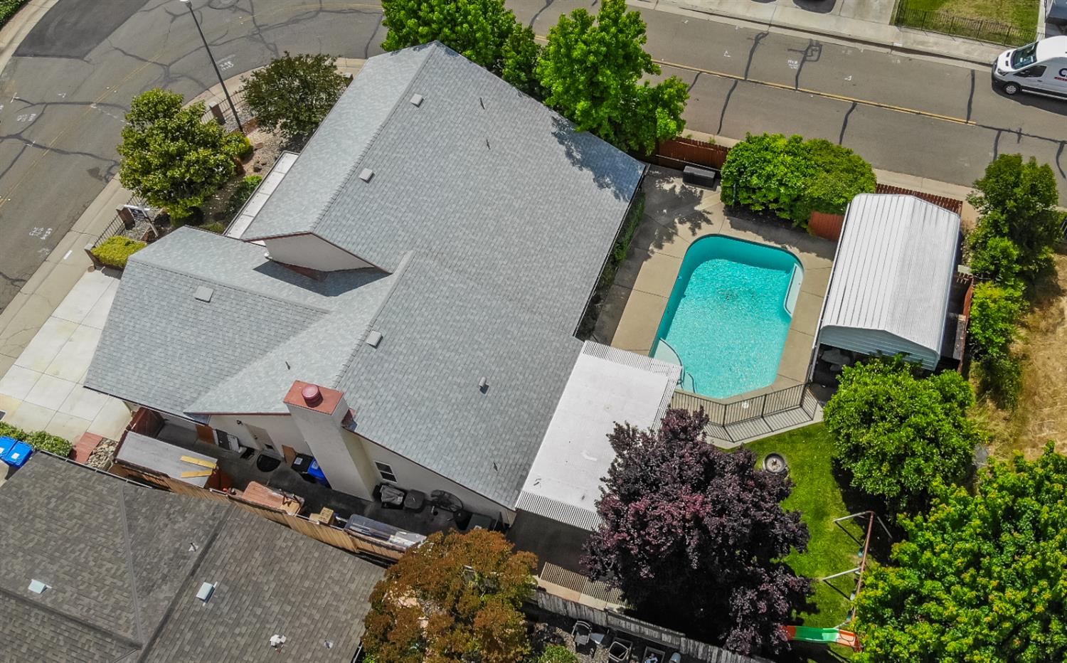 Detail Gallery Image 1 of 1 For 8665 Elk Way, Elk Grove,  CA 95624 - 4 Beds | 3 Baths