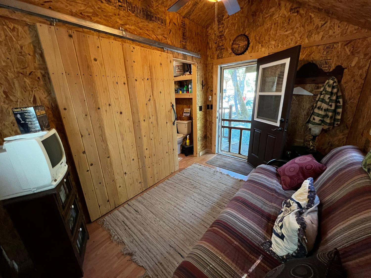 Hidden Valley Road, Mountain Ranch, California image 35